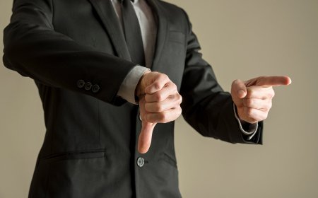 Nesprejemljiv odnos ministra do problematike dodatka po 74.a členu ZODPol – obvestilo