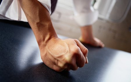 Aroganca, ignoranca in opustitev socialnega dialoga Vlade RS in MNZ z zaposlenimi v policiji in MNZ